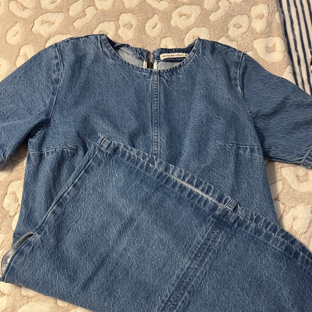 abercrombie denim dress